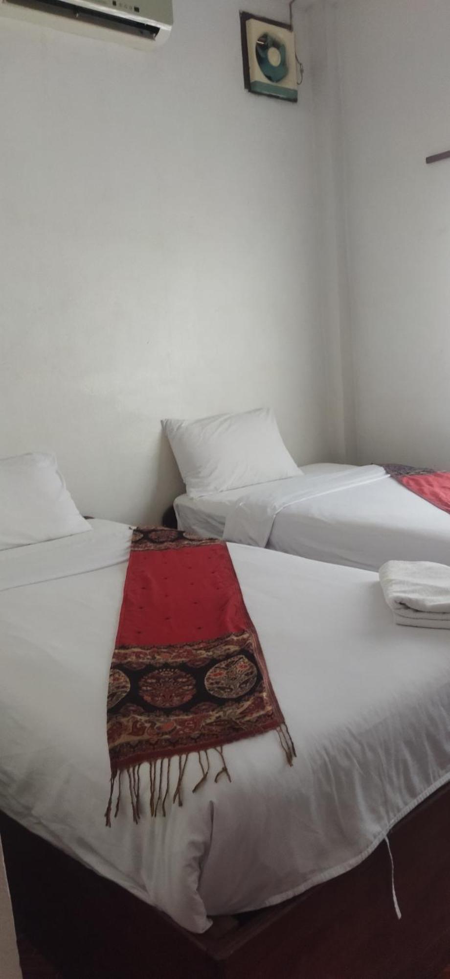 Syvongsack Guesthouse Muang Pakbèng Esterno foto