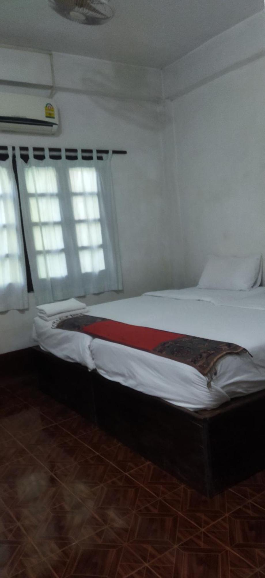 Syvongsack Guesthouse Muang Pakbèng Esterno foto